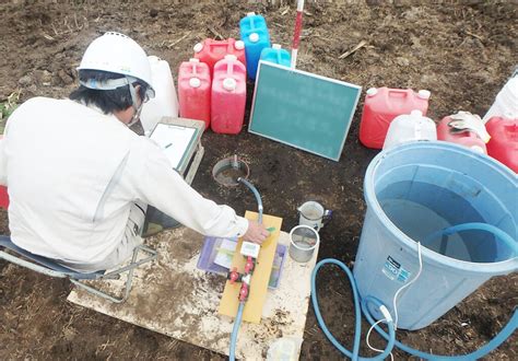 地盤調査法 土壌水分計設置方法|北九州市若松区藤木における土壌水分センサーを用いた体積 .